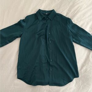 Uniqlo Dark Green Button Down Shirt